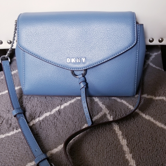 Dkny Handbags - DKNY Leather Bag